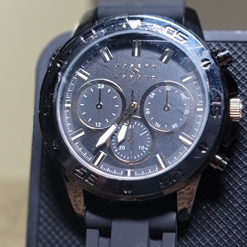 Joseph Abboud Mens Wrist Watch